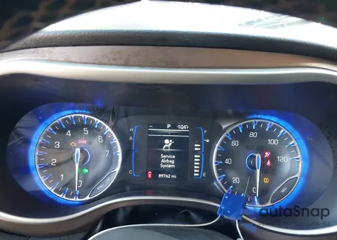 2018 Chrysler Pacifica Touring L из США, поврежденный, VIN 2C4RC1BG1JR119830